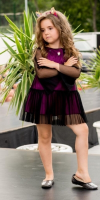 KATRIN FOX