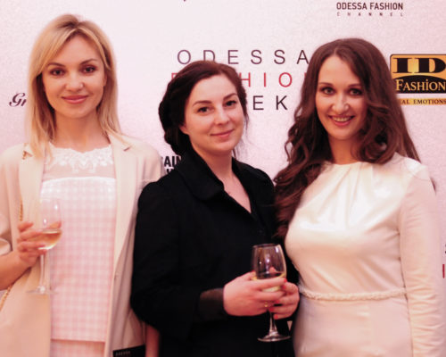 irina-feshhenko-aleksandra-ulybysheva-zarina-semnyuk_0131
