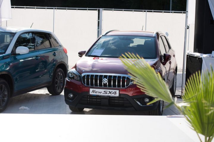 Suzuki (2)