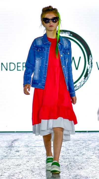 WONDER WORLD (3)