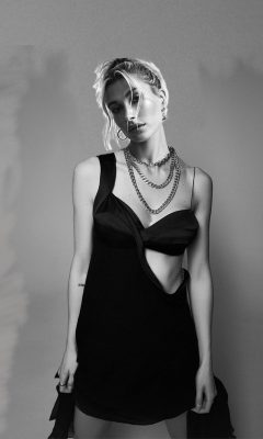 Darja Donezz joke dressing (5)
