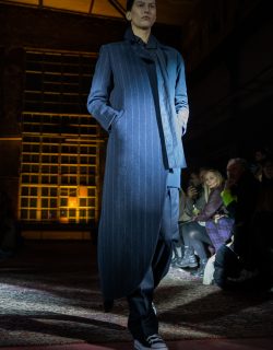 01_FW23_JeanGritsfeld_look-