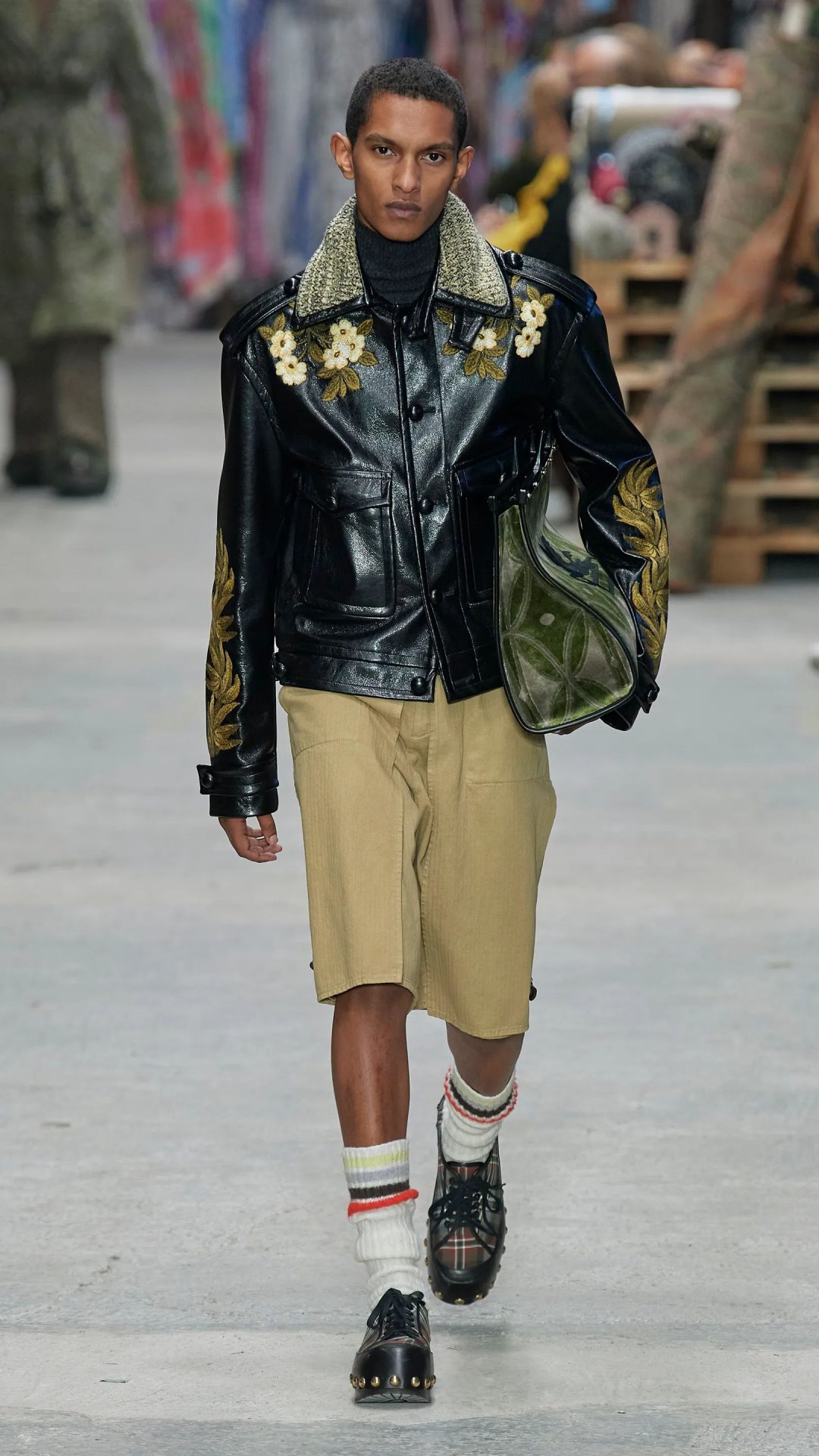 Etro (2)