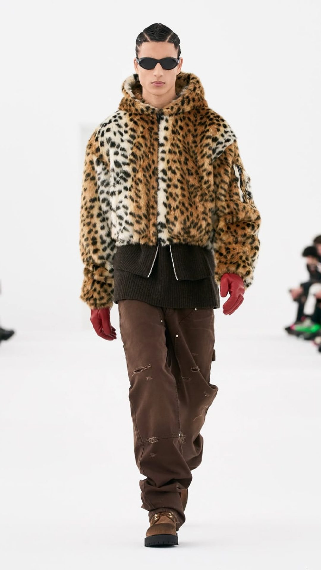 Givenchy (2)