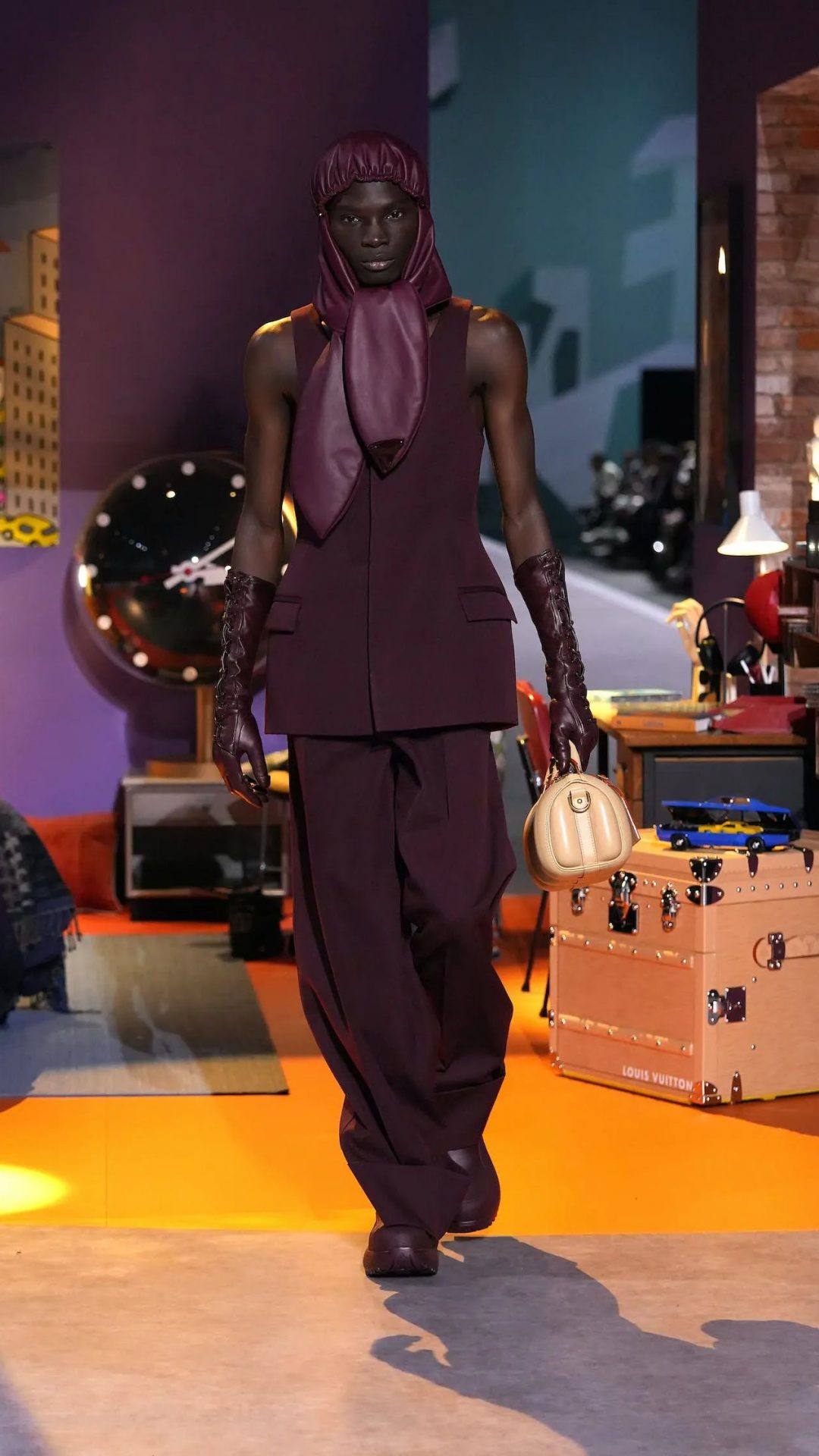 Louis Vuitton (2)