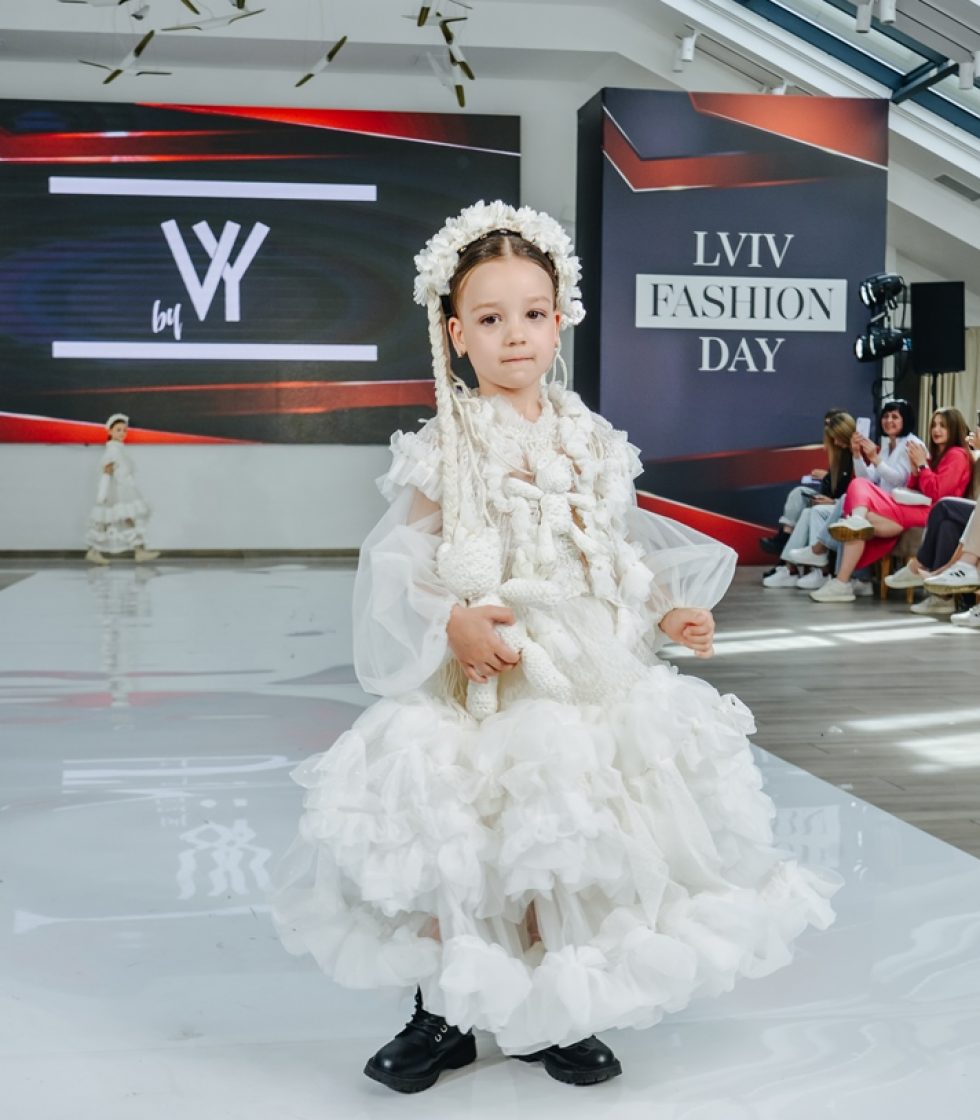 BY VEL & DIAMONDS SCHOOL (21)