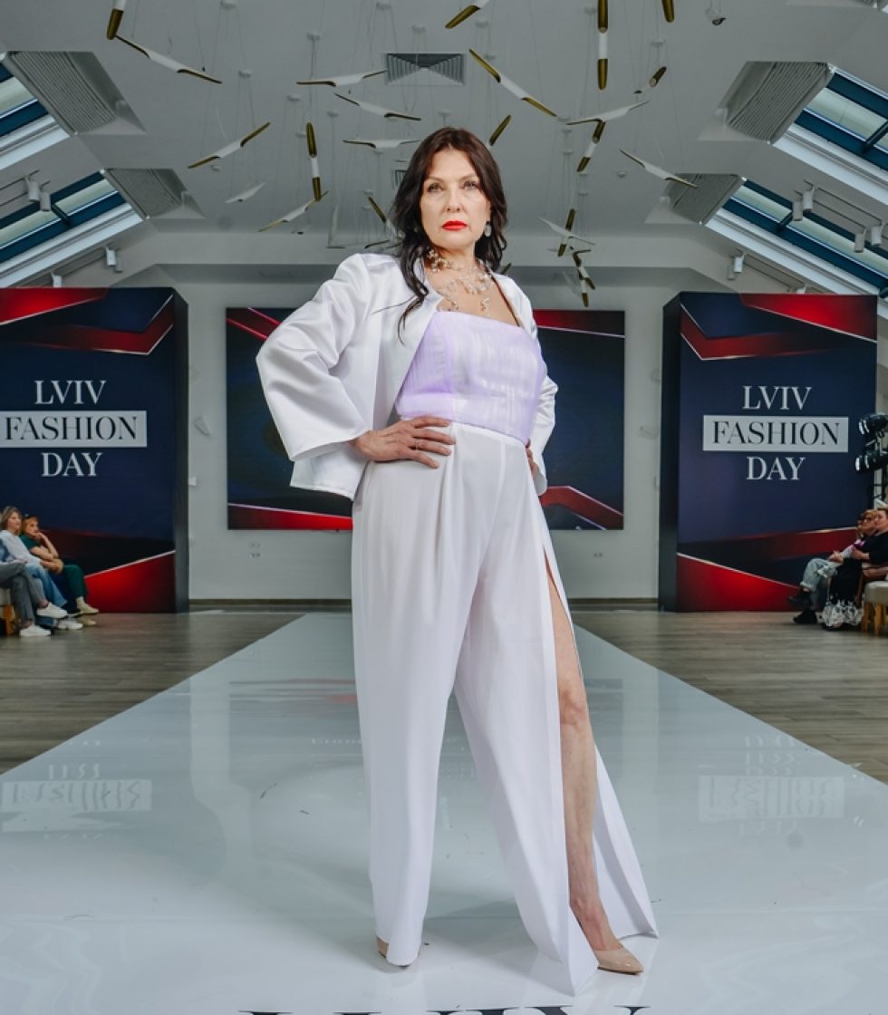 LOVE IN LOVE & BRANDFACE (10)