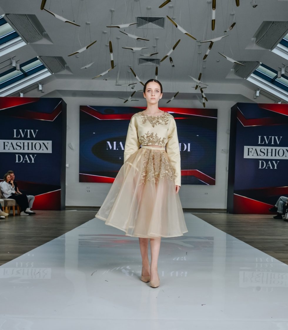 MARINA VLADI & ROYAL FAMILY MODELS (21)