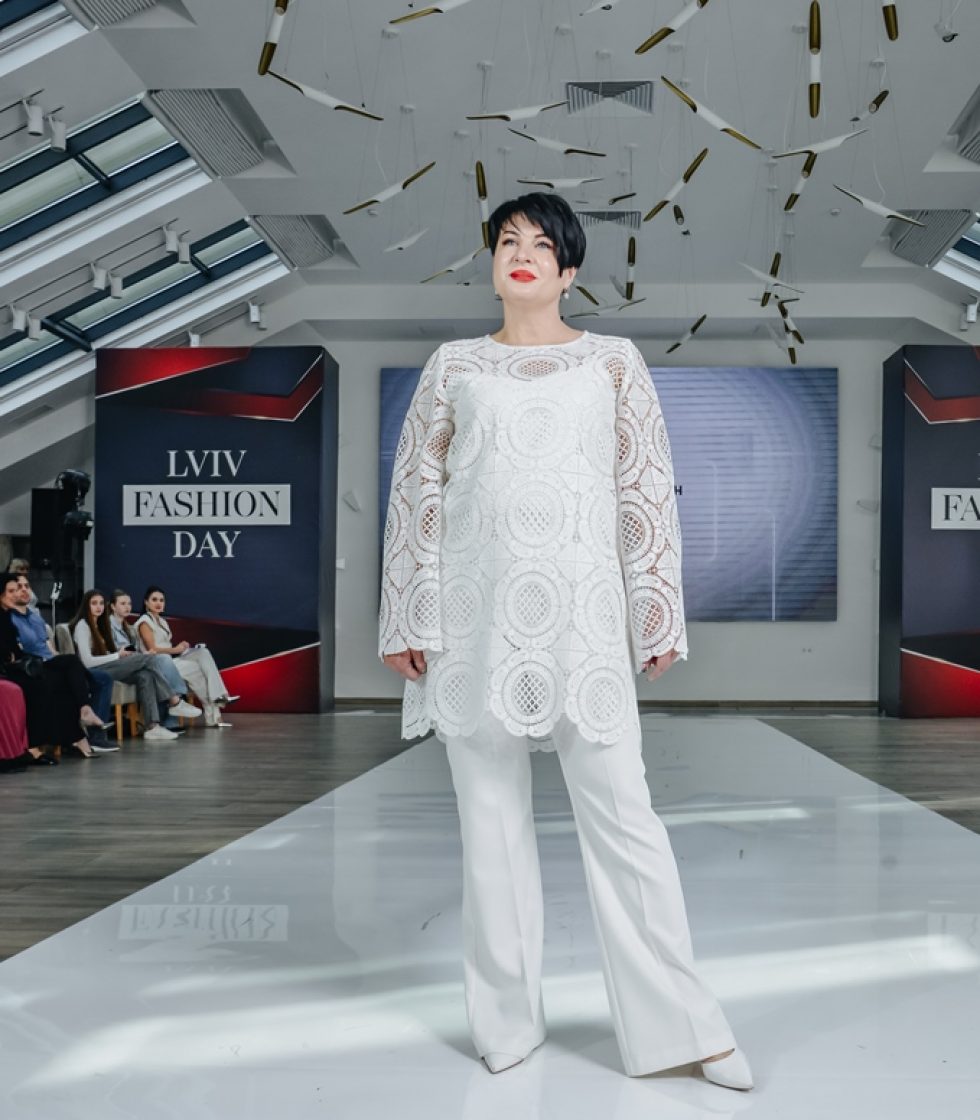 NATALI MALYKH & LADY FOREVER CLUB (7)