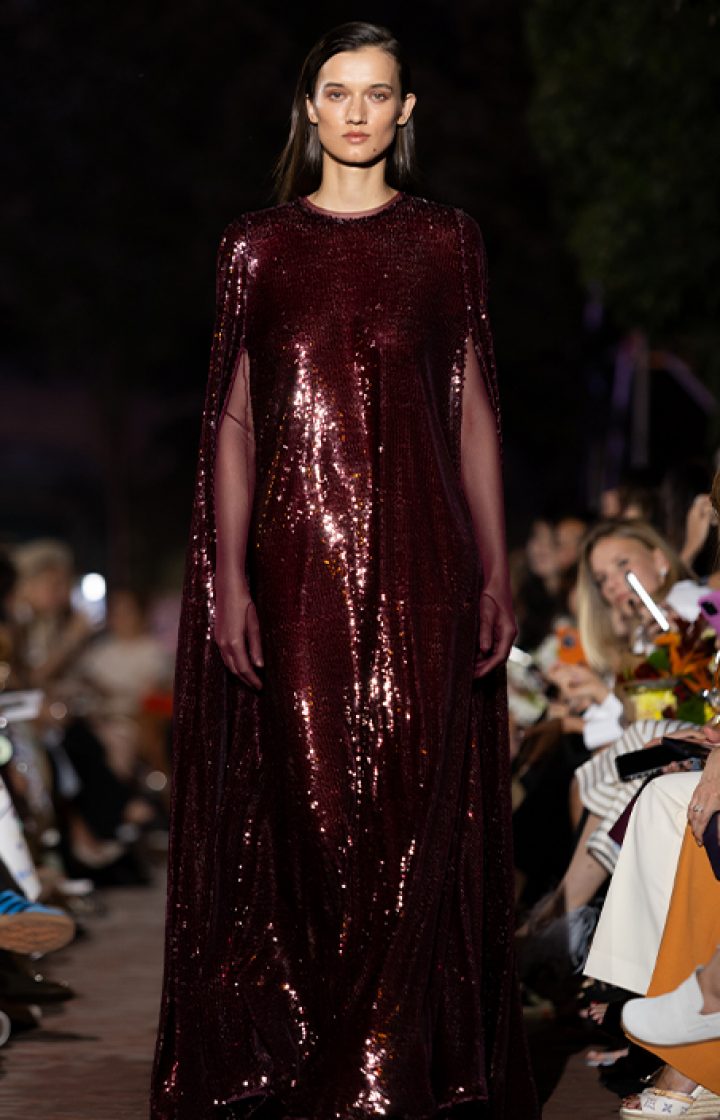 xfashion-show-fw-24-25-14.jpg.pagespeed.ic.lDVpoBU3pH