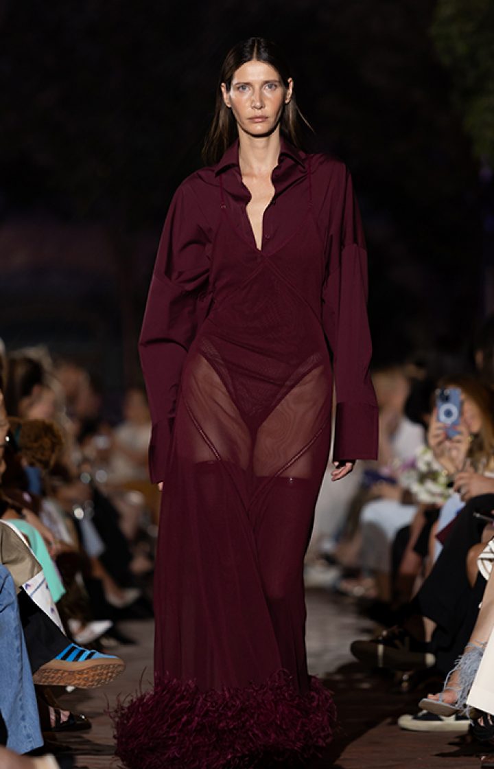 xfashion-show-fw-24-25-22.jpg.pagespeed.ic.0y_fHNL8Fi